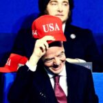 Il presidente Fifa Gianni Infantino con il cappellino Usa