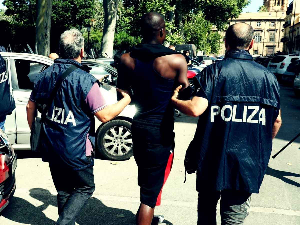 Un blitz contro la Black Axe