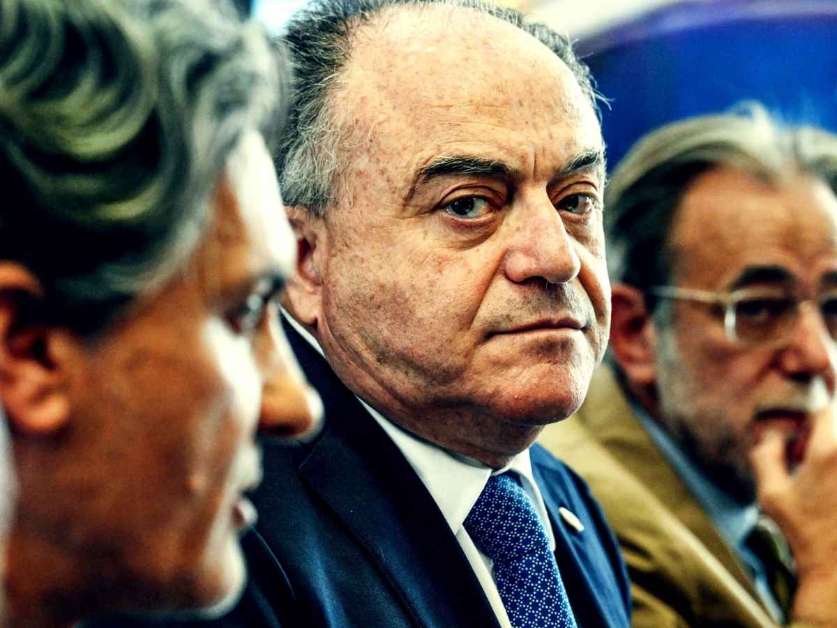 Dati rubati, la conferenza stampa a Napoli