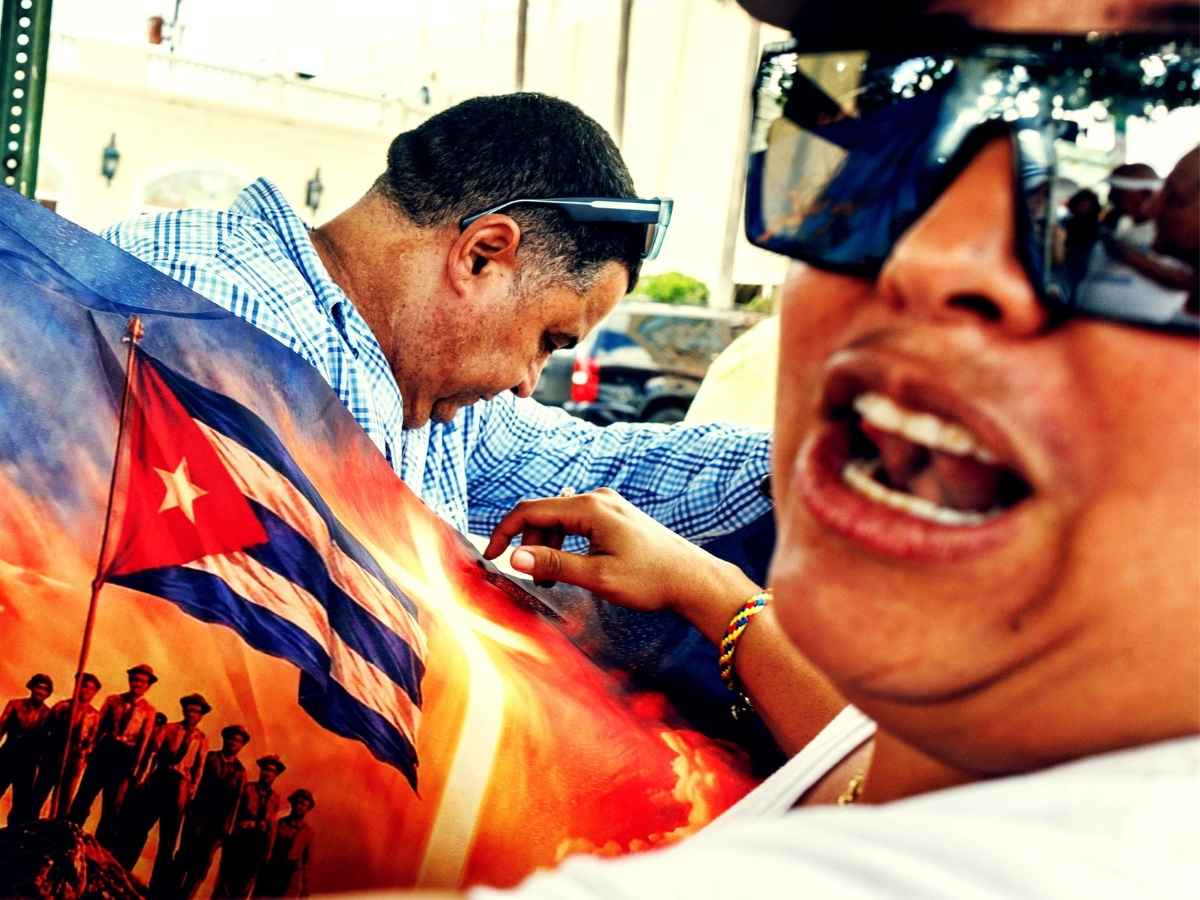 Manifestazione cubani negli Usa