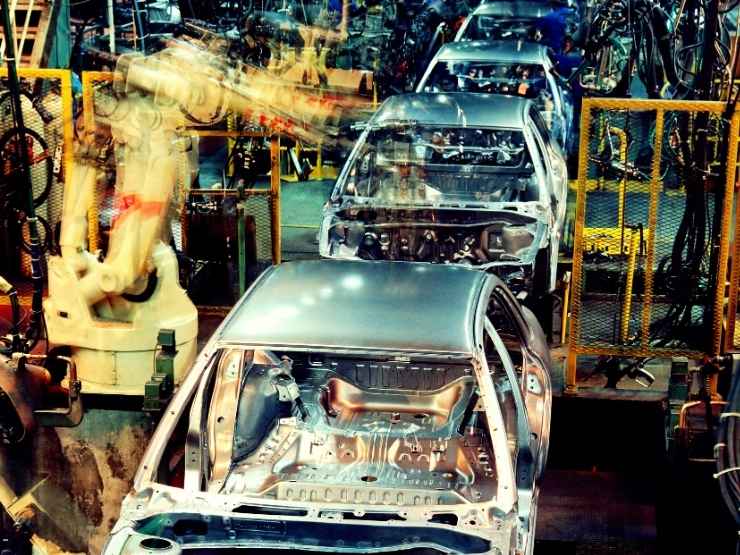 Una fabbrica di autoveicoli