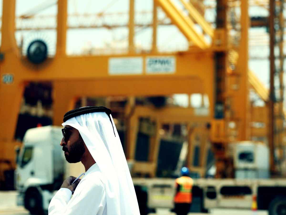 Un porto sullo Stretto di Hormuz