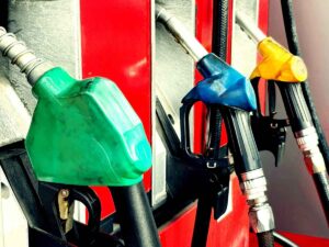 Gasolio oltre ogni record e stangata da 19 miliardi