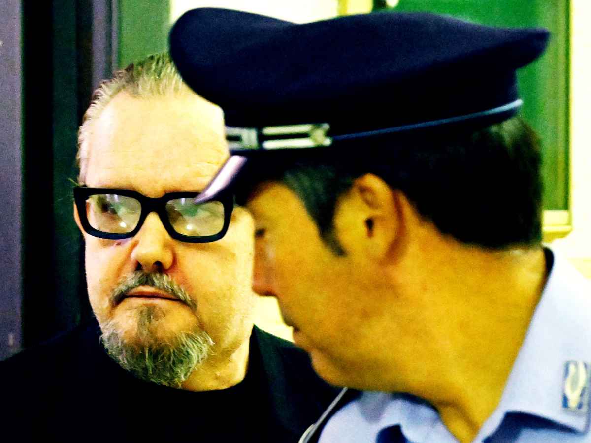 Il killer di Pamela Genini rompe il silenzio in aula