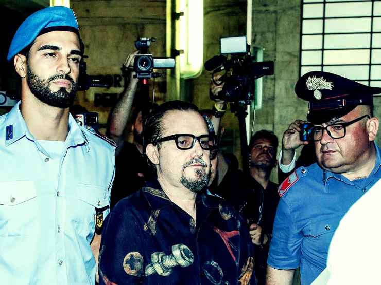 Killer di Pamela Genini rompe il silenzio in aula